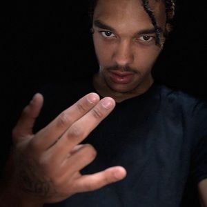 Meet your Posher, Tyler